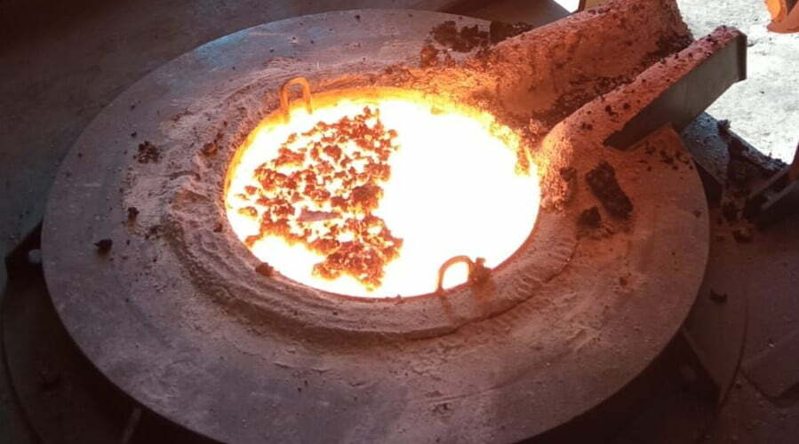 کوره القایی (Induction Furnace)